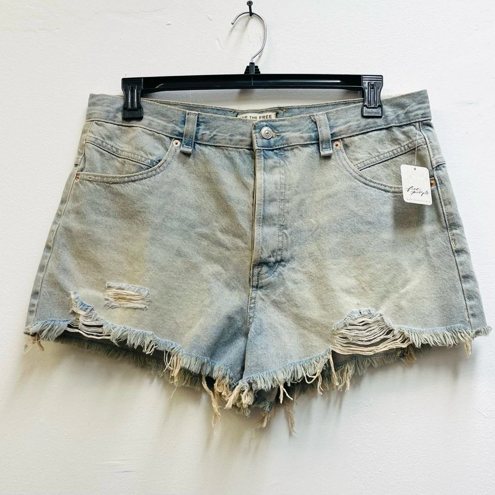 Free People Now or Never Denim Distressed Shorts size 32 - Picture 5 of 10